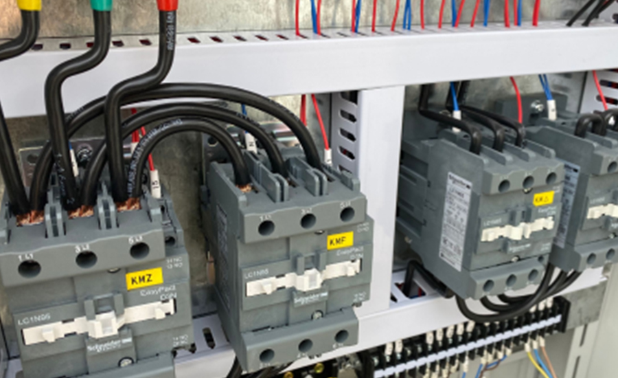 Intelligent PLC Control System  Sistema de control inteligente PLC