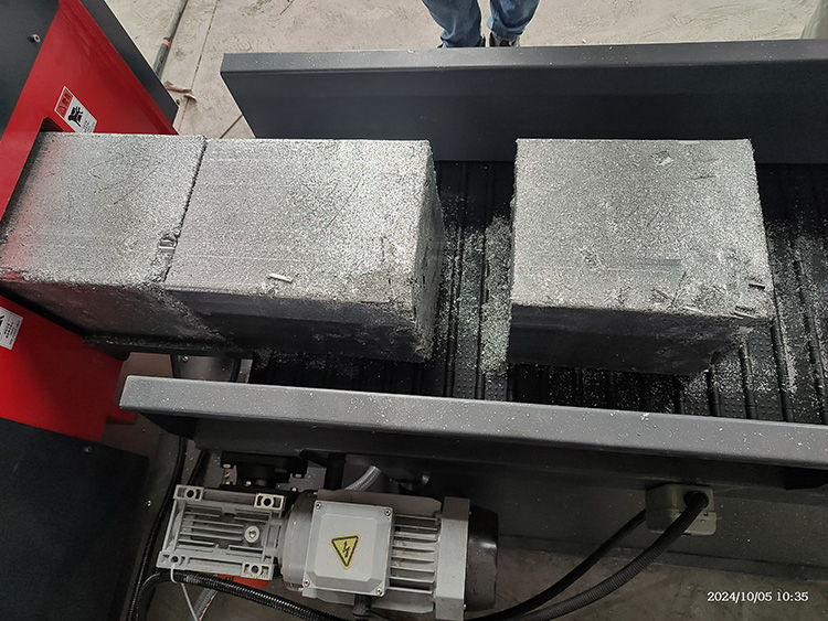 Automatic Scrap Metal Baler For Scrap Aluminum  Empacadora automática de chatarra para chatarra de aluminio