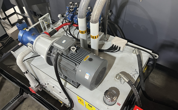 Fully Automated: Safe, Efficient, and High-Capacity Totalmente automatizado: seguro, eficiente y de alta capacidad