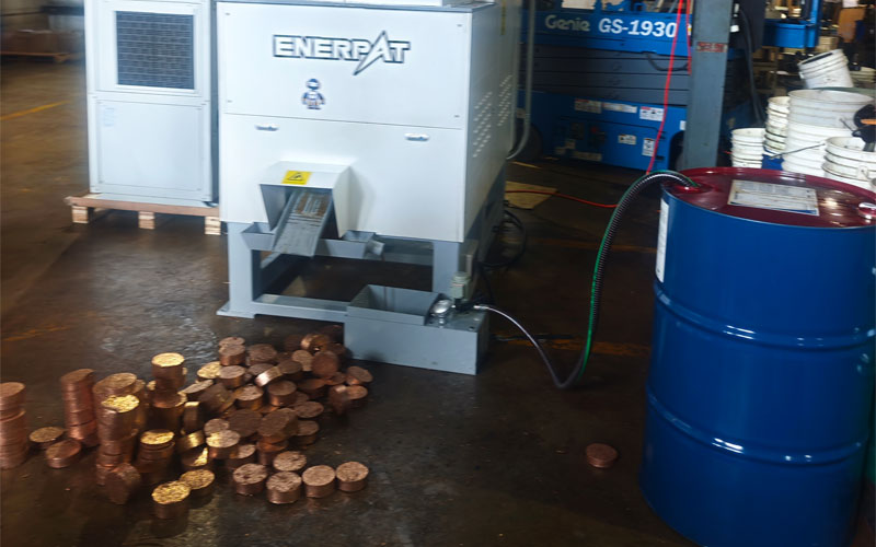 La soluci&oacute;n de ENERPAT: M&aacute;quina briquetadora de cobre BM-1090