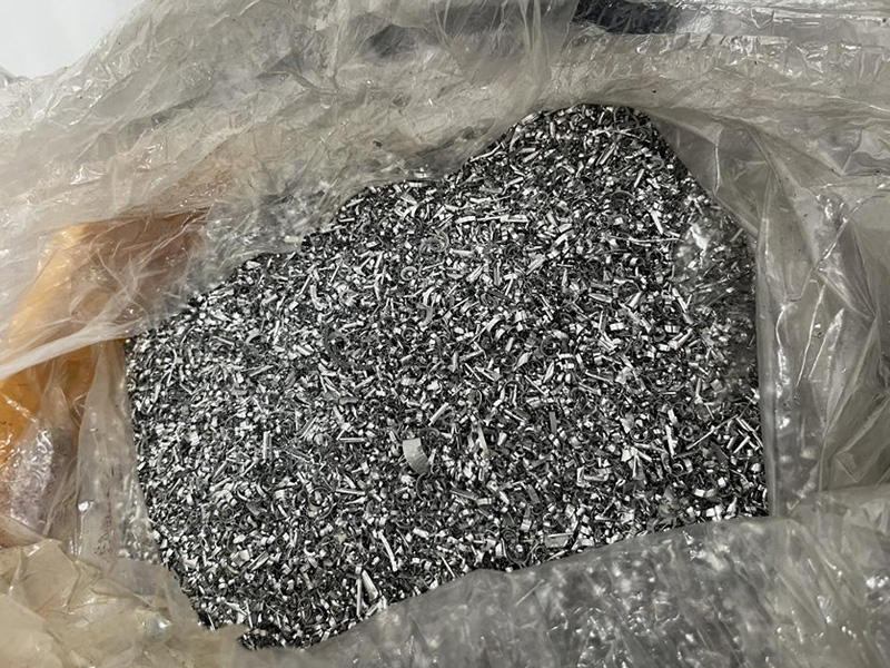 virutas de mecanizado mixtas de aluminio y acero