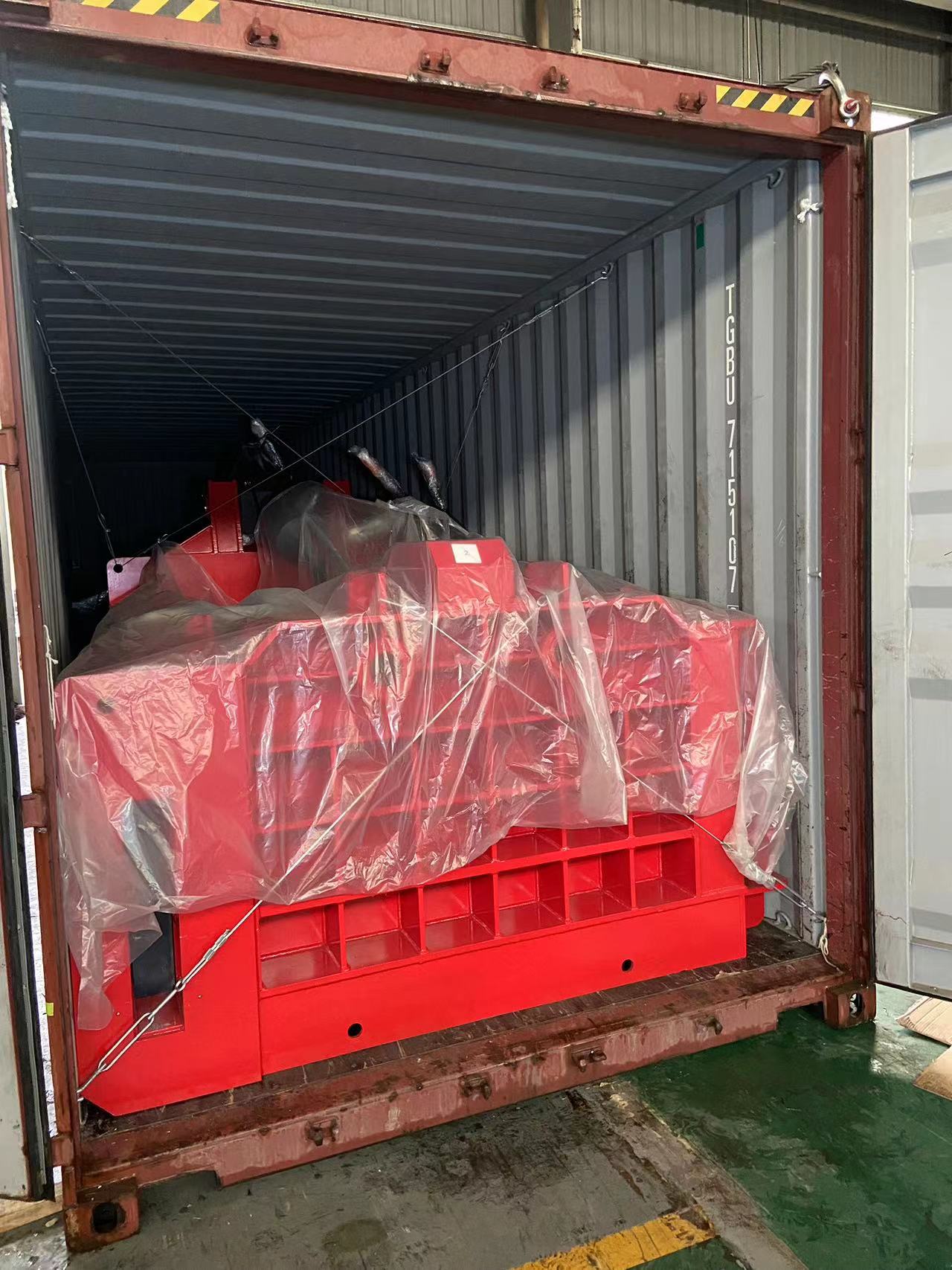ENERPAT 3 SETS OF AMB-L2014-250T AUTO METAL BALER TO NORTH AMERICA，USED FOR CAR SHELLS