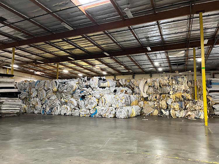 Máquina empacadora de metal para resortes de colchones