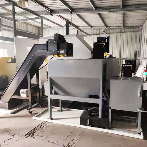 ¿Qué tipos de virutas de metal puede procesar la máquina compactadora de virutas?