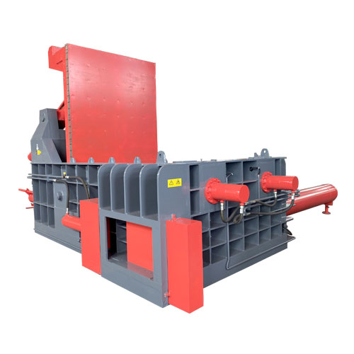 La máquina empacadora de chatarra estilo tapa AMB-L2014-250 ayuda al cliente en Chile a operar de manera eficiente