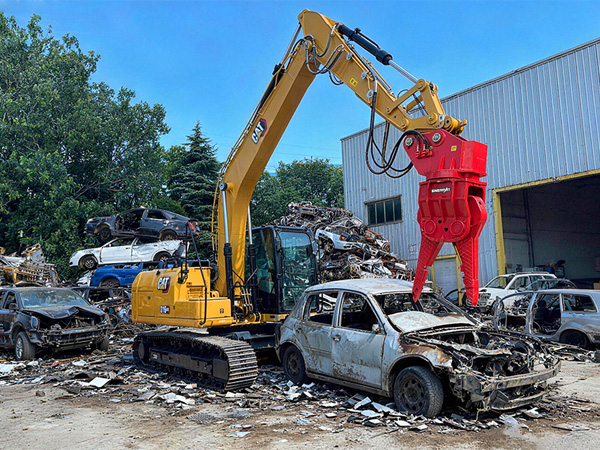 Cizalla de coche Excavadora desmanteladora de automóviles