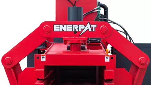 <span style='font-size:16px;'><em><strong>Compresión de tres vías</strong></em></span>