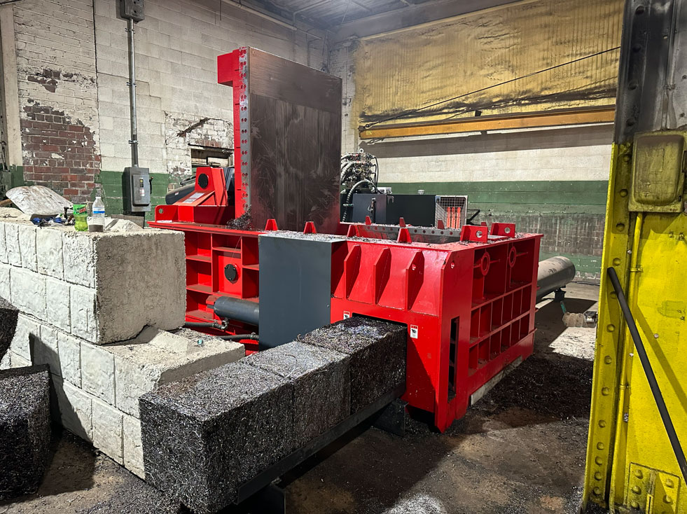 Fabricante de empacadoras de metal para autom&oacute;viles con estilo de tapa